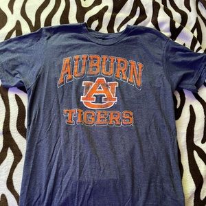 Men’s Large Auburn Tigers Shirt